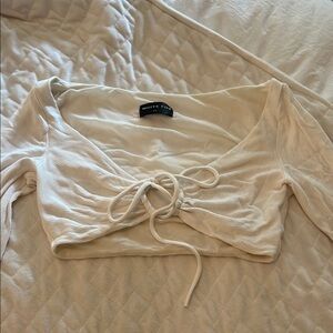 White Fox Boutique White 3/4 Sleeve Tie Front Crop Blouse